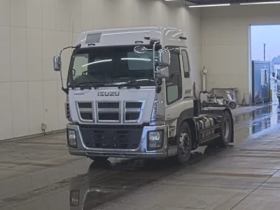 Isuzu GIGA  с аукциона в Японии