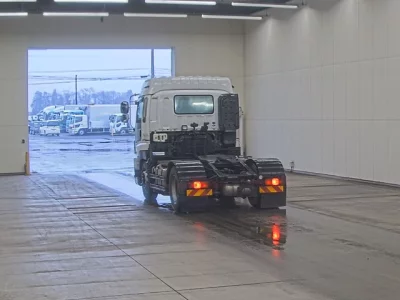 Isuzu GIGA  с аукциона в Японии