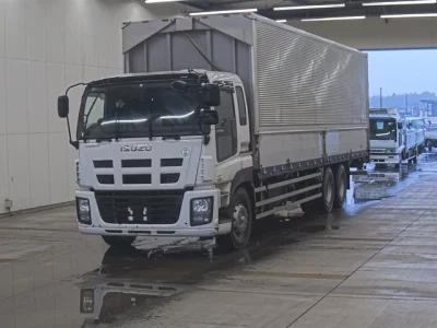 Isuzu GIGA  с аукциона в Японии