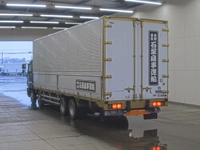 Isuzu GIGA  с аукциона в Японии