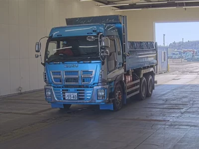 Isuzu GIGA  с аукциона в Японии