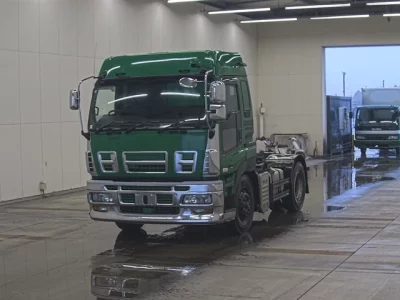 Isuzu GIGA  с аукциона в Японии