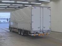 Isuzu GIGA лот № 4423 оценка 3  с аукциона в Японии 1