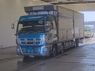 Isuzu GIGA  с аукциона в Японии