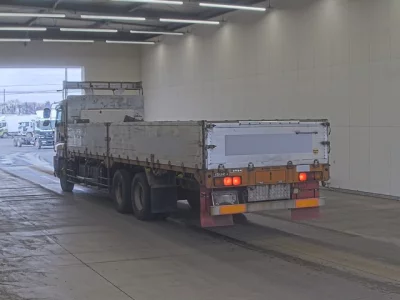 Isuzu GIGA  с аукциона в Японии