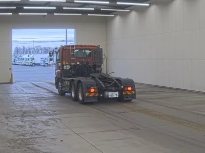 Isuzu GIGA  с аукциона в Японии