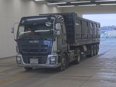 Isuzu GIGA