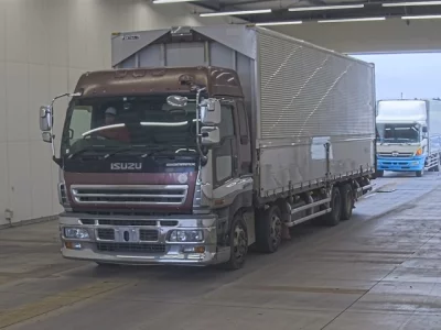 Isuzu GIGA