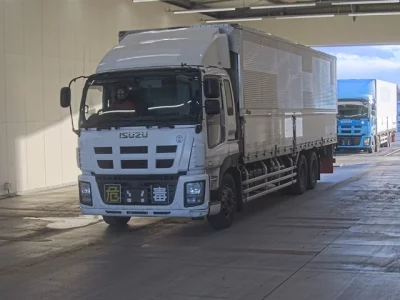 Isuzu GIGA