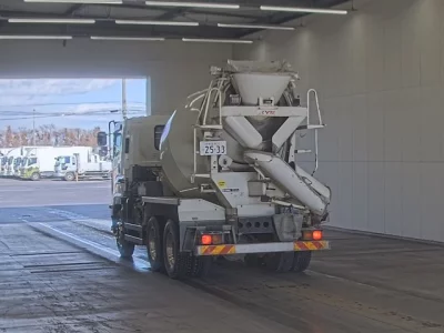 Isuzu GIGA  с аукциона в Японии