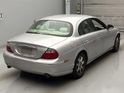 Jaguar S TYPE