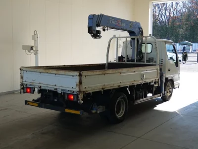 Isuzu ELF  с аукциона в Японии