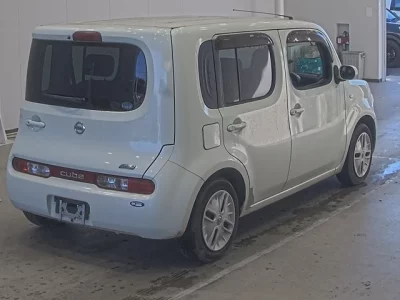 Nissan CUBE  с аукциона в Японии