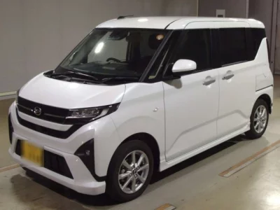 Daihatsu MOVE  с аукциона в Японии