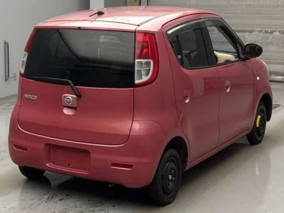Nissan MOCO  с аукциона в Японии