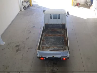 Isuzu ELF  с аукциона в Японии