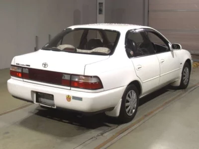 Toyota COROLLA  с аукциона в Японии