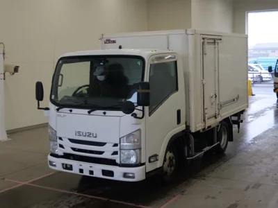 Isuzu ELF