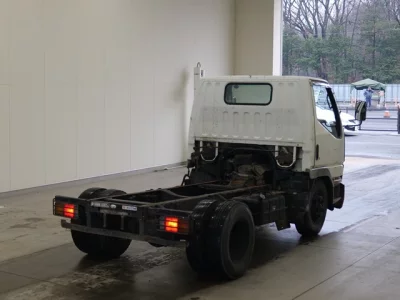 Mitsubishi CANTER  с аукциона в Японии