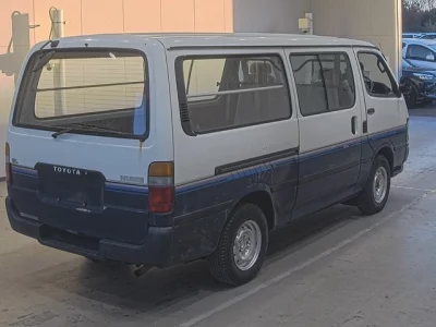 Toyota HIACE VAN  с аукциона в Японии