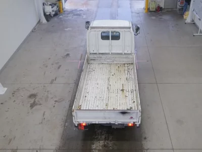 Toyota DYNA  с аукциона в Японии