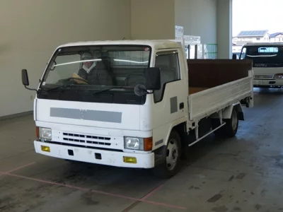 Mitsubishi CANTER  с аукциона в Японии