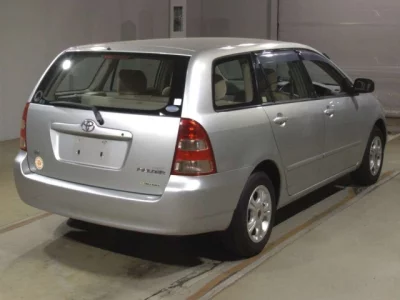 Toyota COROLLA FIELDER  с аукциона в Японии