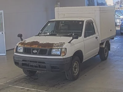 Nissan DATSUN PICKUP