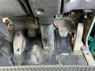 Isuzu FORWARD  с аукциона в Японии