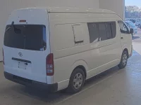 Toyota HIACE VAN лот № 20030 оценка RA  с аукциона в Японии 1
