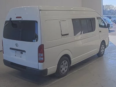 Toyota HIACE VAN  с аукциона в Японии