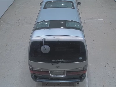 Toyota HIACE  с аукциона в Японии