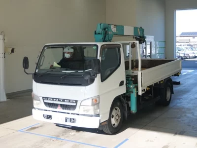 Mitsubishi CANTER  с аукциона в Японии