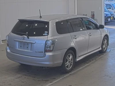 Toyota COROLLA FIELDER  с аукциона в Японии