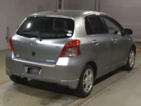 Toyota VITZ лот № 50 оценка 3.5  с аукциона в Японии 1