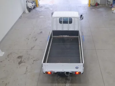 Isuzu ELF  с аукциона в Японии