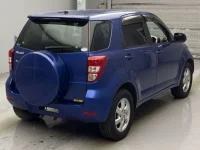 Toyota RUSH лот № 12040 оценка 3.5  с аукциона в Японии 1