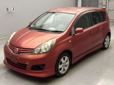 Nissan NOTE  с аукциона в Японии
