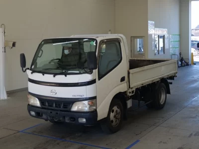 Hino DUTRO  с аукциона в Японии