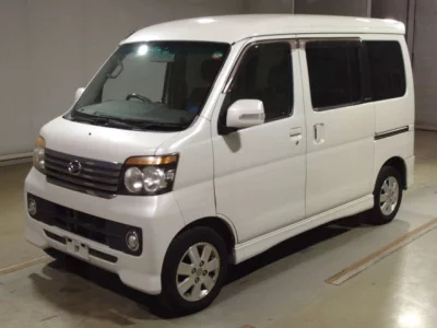 Daihatsu Atrai Wagon