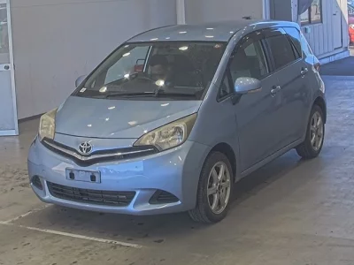 Toyota RACTIS  с аукциона в Японии