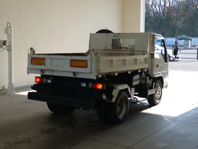 Isuzu ELF  с аукциона в Японии