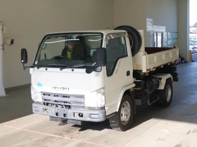 Isuzu ELF  с аукциона в Японии