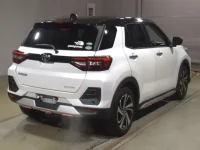 Toyota RAIZE лот № 83 оценка R  с аукциона в Японии 1