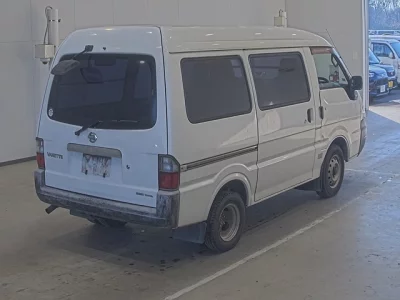 Nissan VANETTE VAN
