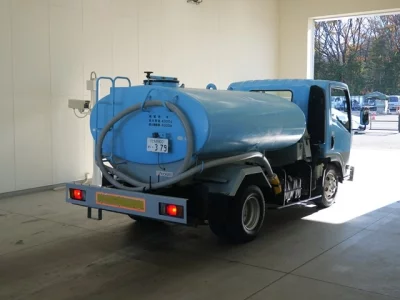 Isuzu ELF  с аукциона в Японии