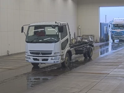 Mitsubishi FUSO FIGHTER