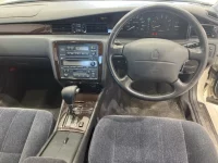 Toyota CROWN лот № 20095 оценка 3.5  с аукциона в Японии 3