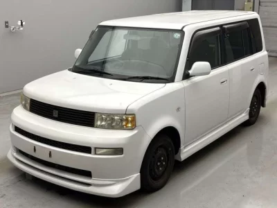 Toyota BB  с аукциона в Японии