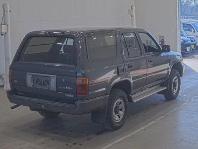 Toyota HILUX VAN